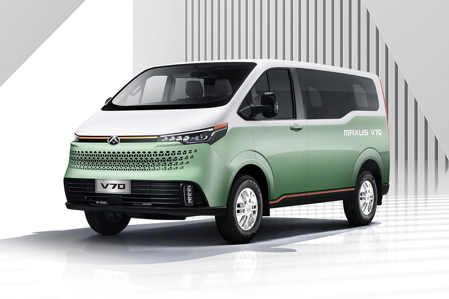 上汽大通MAXUS V70全球首秀亮相，將于2023年初正式上市